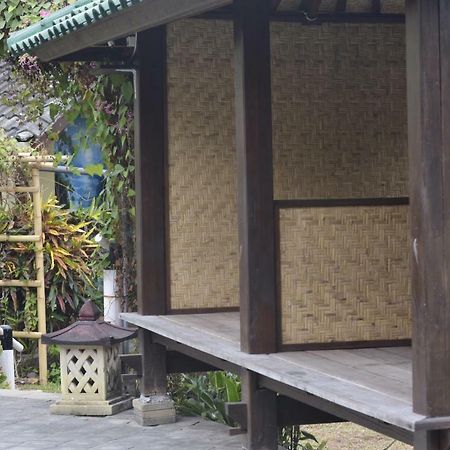 Villa Yukie Senggigi Montongbuwoh Dış mekan fotoğraf