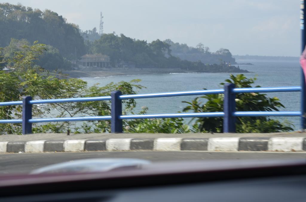 Villa Yukie Senggigi Montongbuwoh Dış mekan fotoğraf